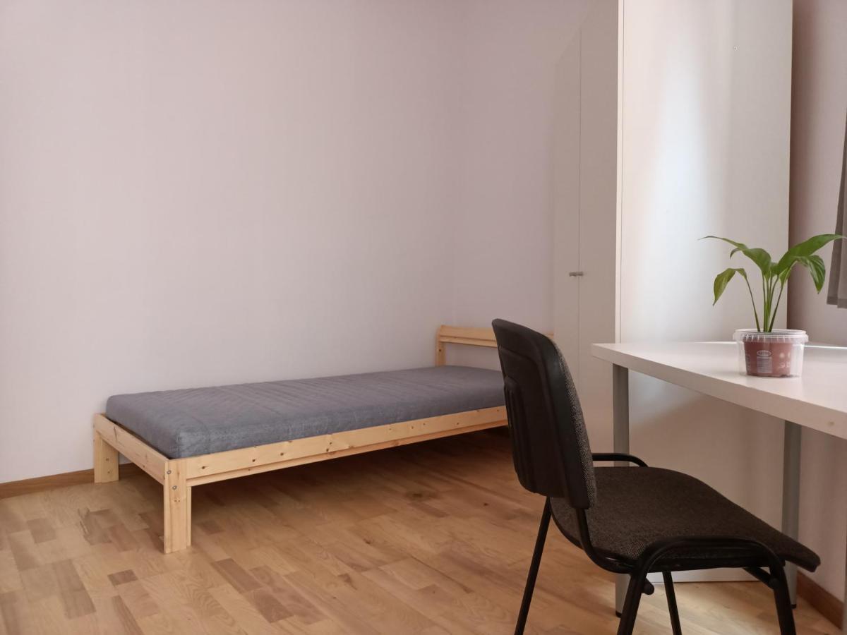 Cruz Mieszkanie Pokoje Centrum Przytulny Czysty Lokal Na Noc Łódź Extérieur photo